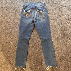 MOTHER HIGH WAISTED LOOKER ANKLE CHEW in LEARNING TO HULU DISTRESSED JEANS  26